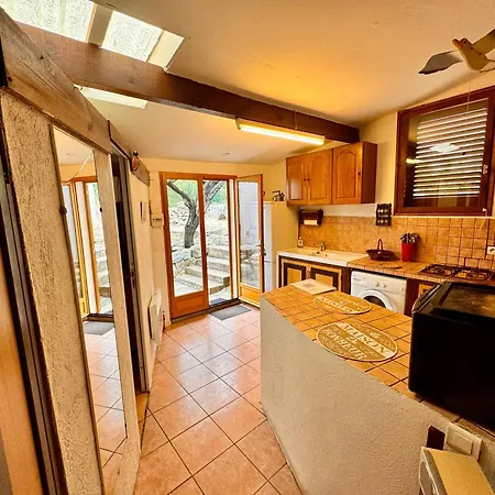 公寓 Casa Jeannot Typique Corse En Pierre, Location De Samedi En Samedi , 2 Pers, F2, 35 M2, Jardin 60m2 Vue Montagne, Parking *